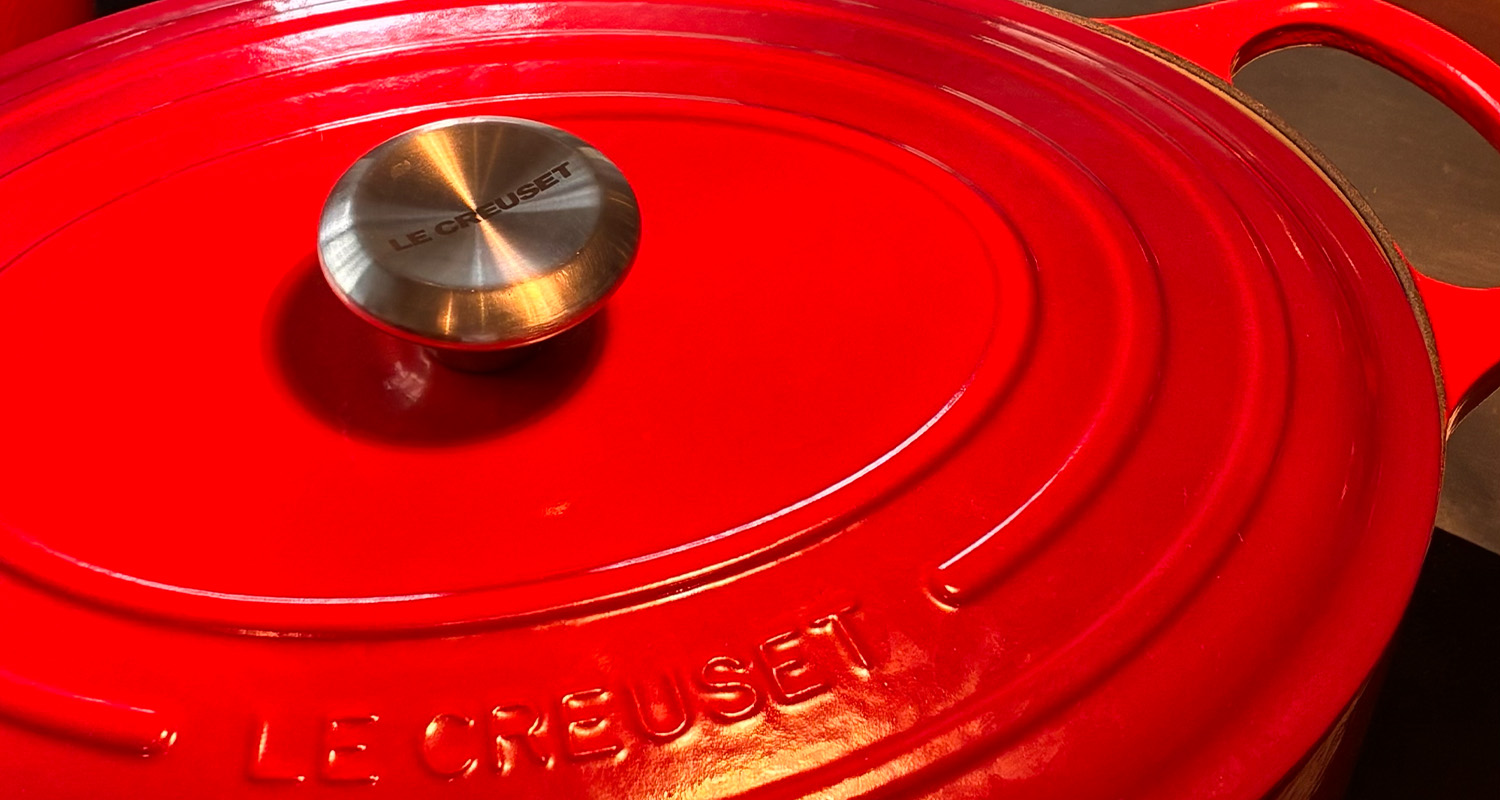 Cocotte rouge en fonte de La Mijoterie